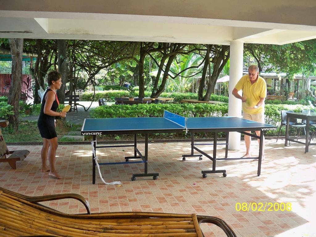Golden Lake View Boutique Resort Kanchanaburi City Exteriör bild